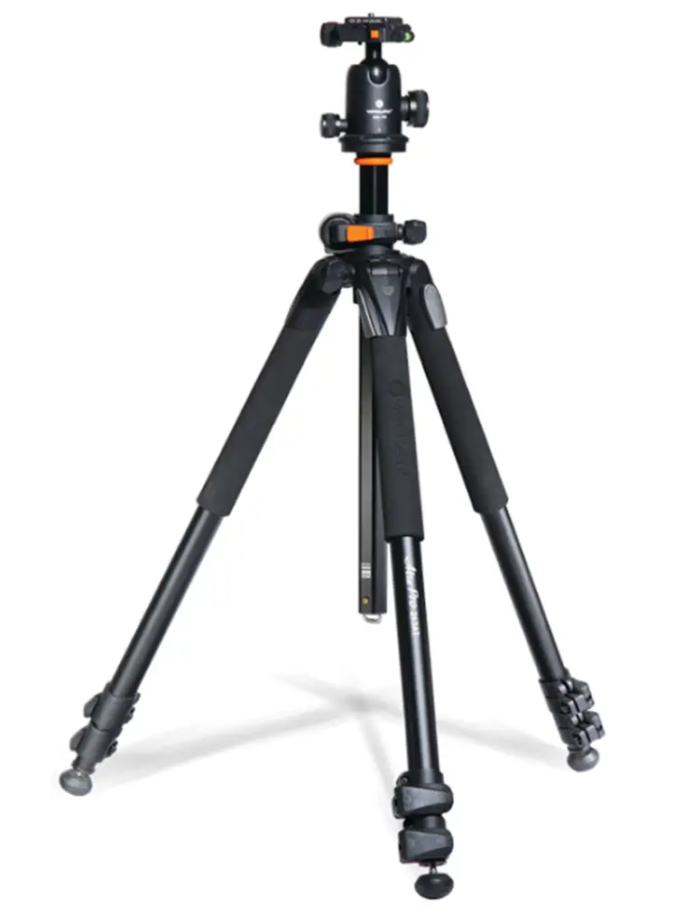 10 Best Tripods For Canon EOS 5D Mark IV (Top Picks 2023!)
