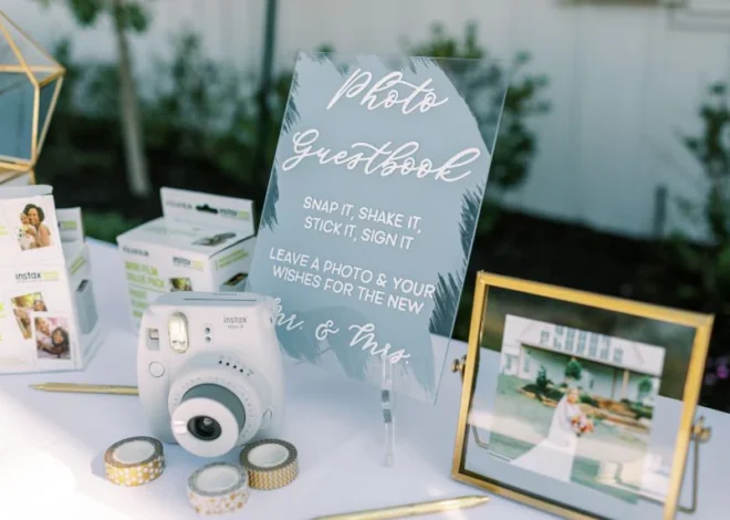 Polaroid camera for wedding: What to choose?